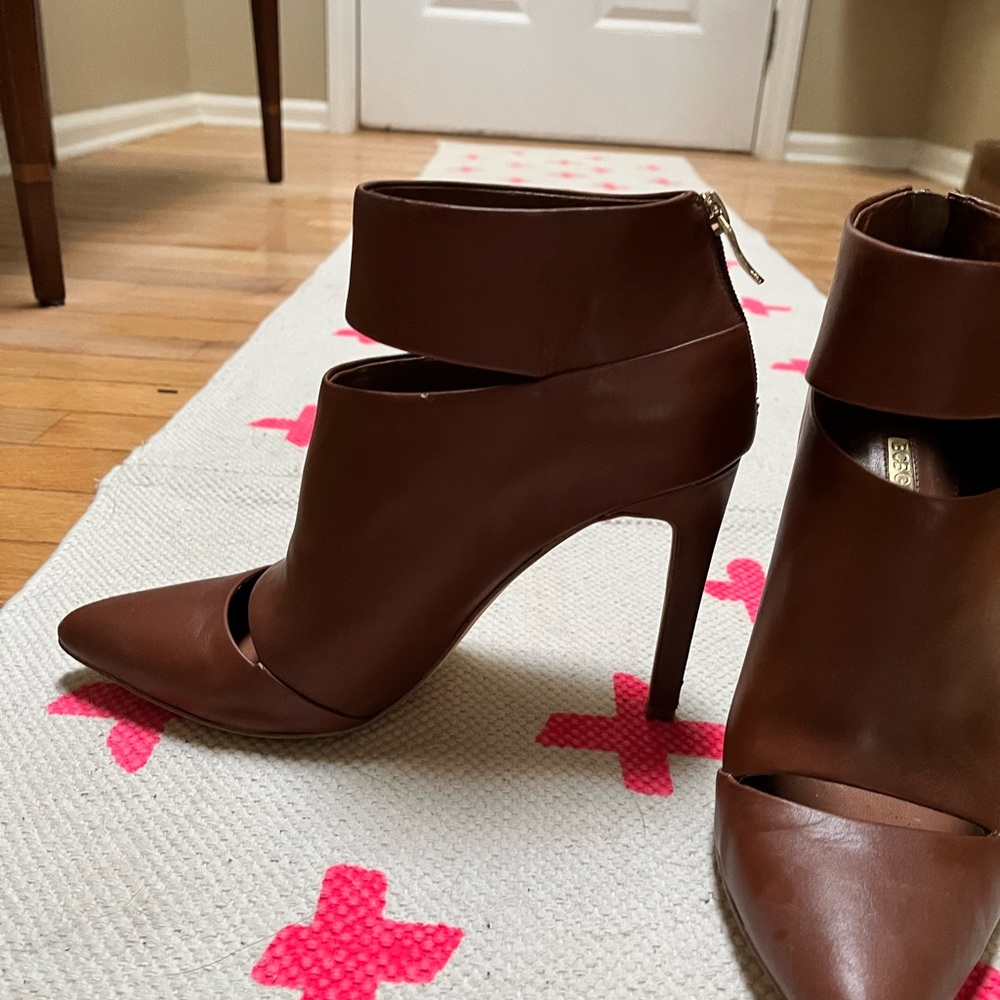 BCBG ankle zip booties